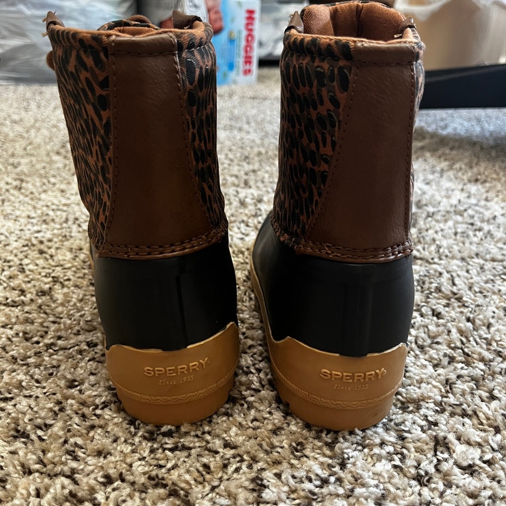 Girls Sperry Boots Animal Waterproof Size 4 - Picture 3 of 10